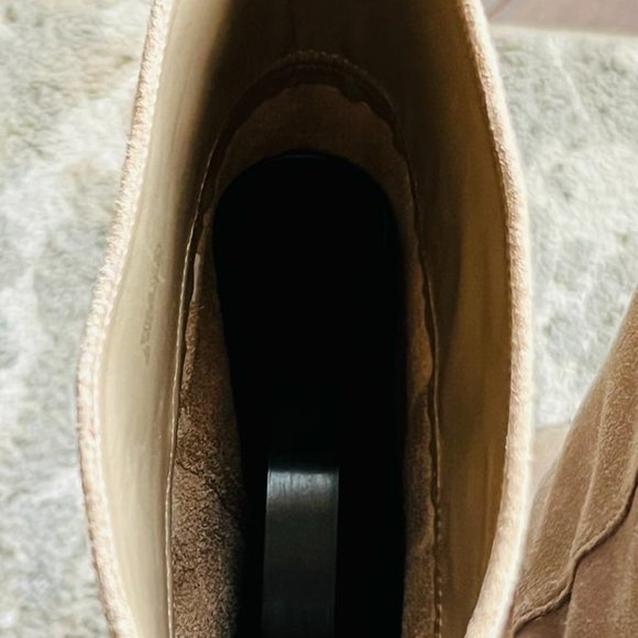 Boots Michael Kors size 8  BEIGE, HIGH SUEDE. - Picture 10 of 12